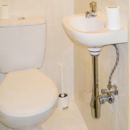 Three-bedroom In Buzsak-csisztapuszta *